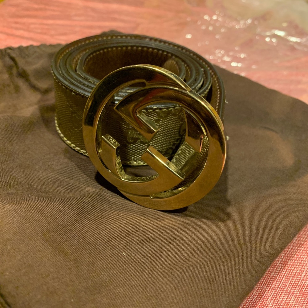 Gucci belt